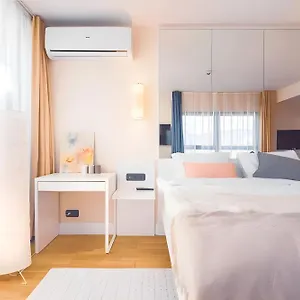  Апартаменты Orbi City Sea View